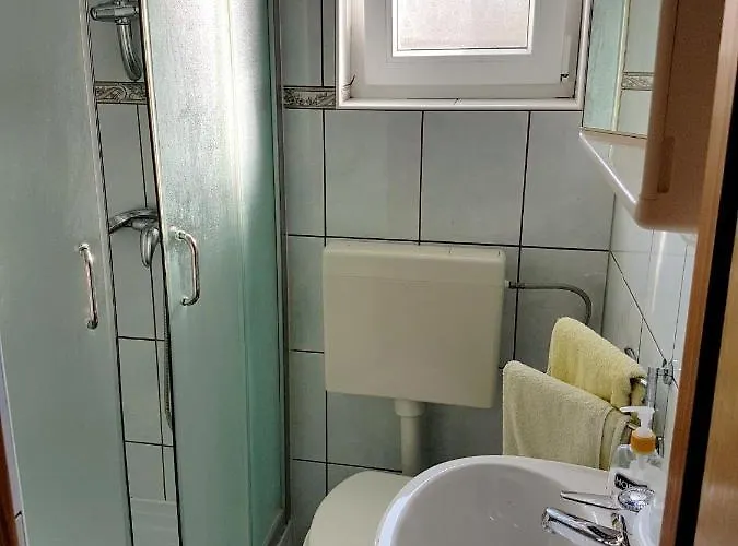 Charming In Pag With Sea View, 40 Sqm * Pag Town