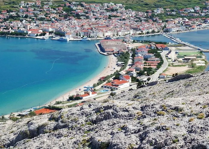 Charming In Pag With Sea View, 40 Sqm