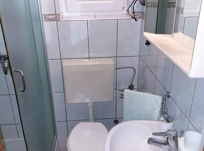 Charming In Pag With Sea View, 40 Sqm *