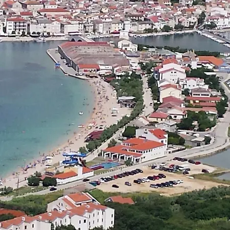 Apartamento Charming In Pag With Sea View, 40 Sqm Pag Town