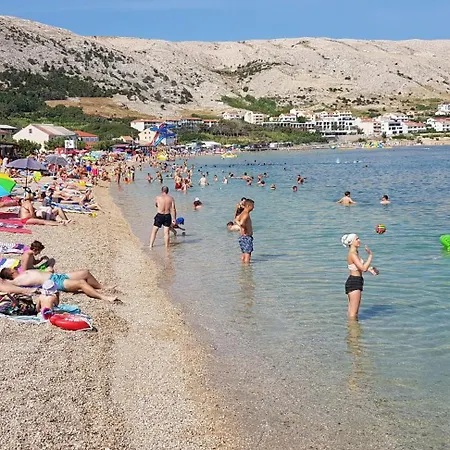 Apartamento Charming In Pag With Sea View, 40 Sqm