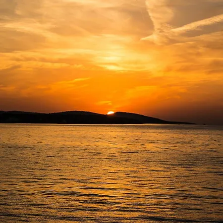 Charming In Pag With Sea View, 40 Sqm