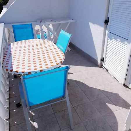 Charming In Pag With Sea View, 40 Sqm * Pag Town