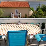 Charming In Pag With Sea View, 40 Sqm